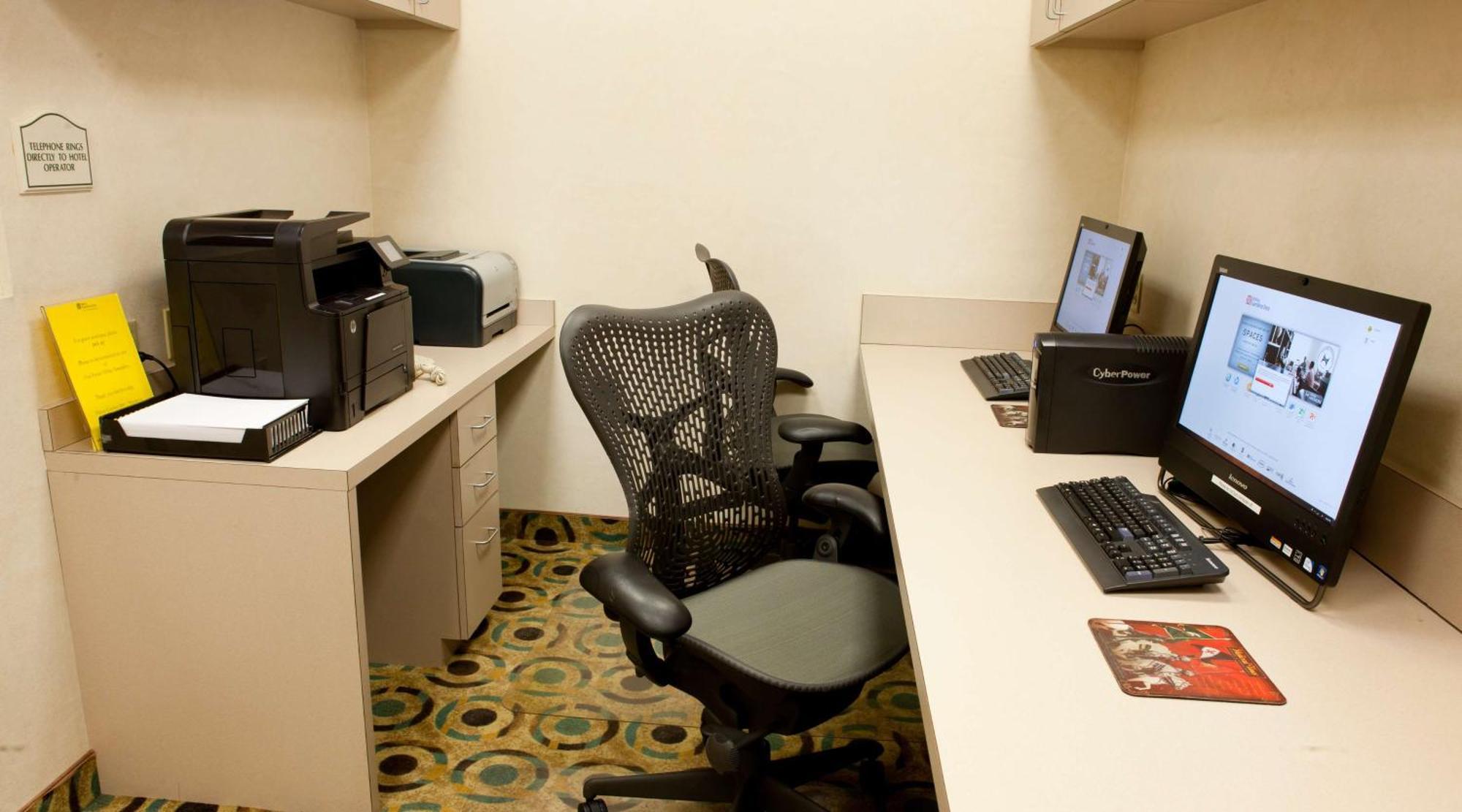 Hilton Garden Inn Secaucus/Meadowlands Bagian luar foto
