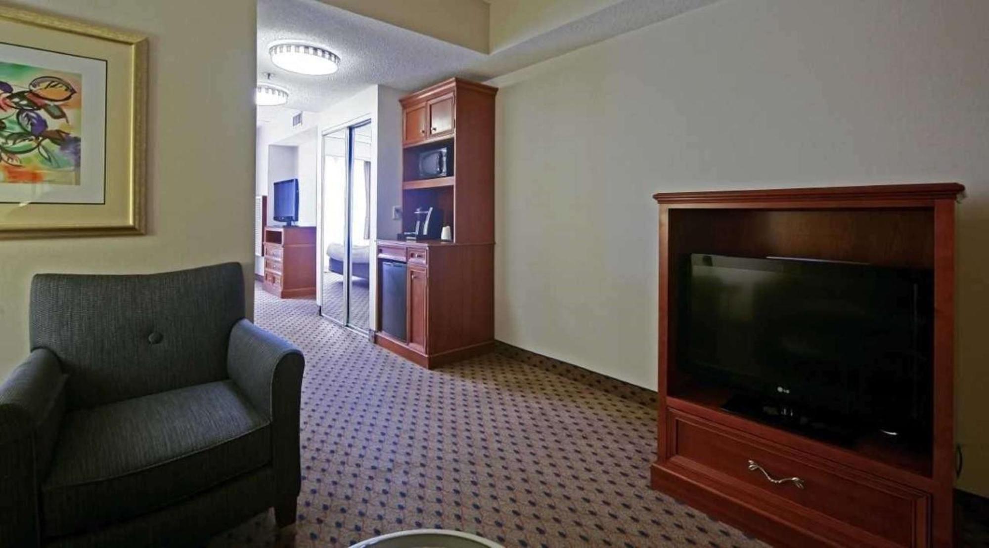 Hilton Garden Inn Secaucus/Meadowlands Bagian luar foto